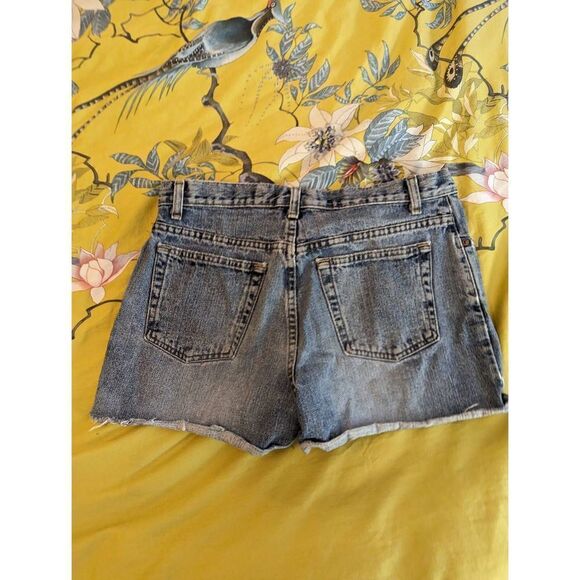 Gap boy fit daisy dukes cutoffs sz 10 euc - Picture 3 of 5